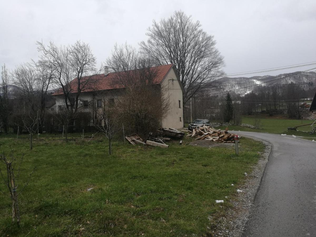 Ajdovščina Apartma Burjuca 아파트 외부 사진